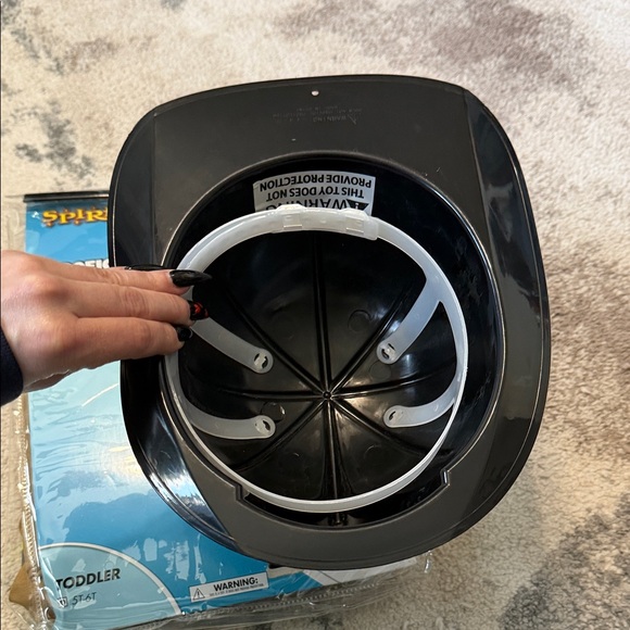 Spirit Firefighter Costume Set with Black Helmet - Picture 6 of 6